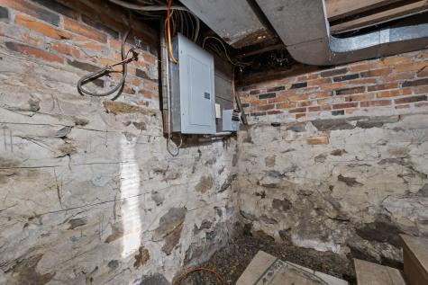 11 Center Street Richmond ME 04357