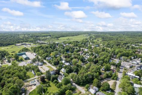 11 Center Street Richmond ME 04357