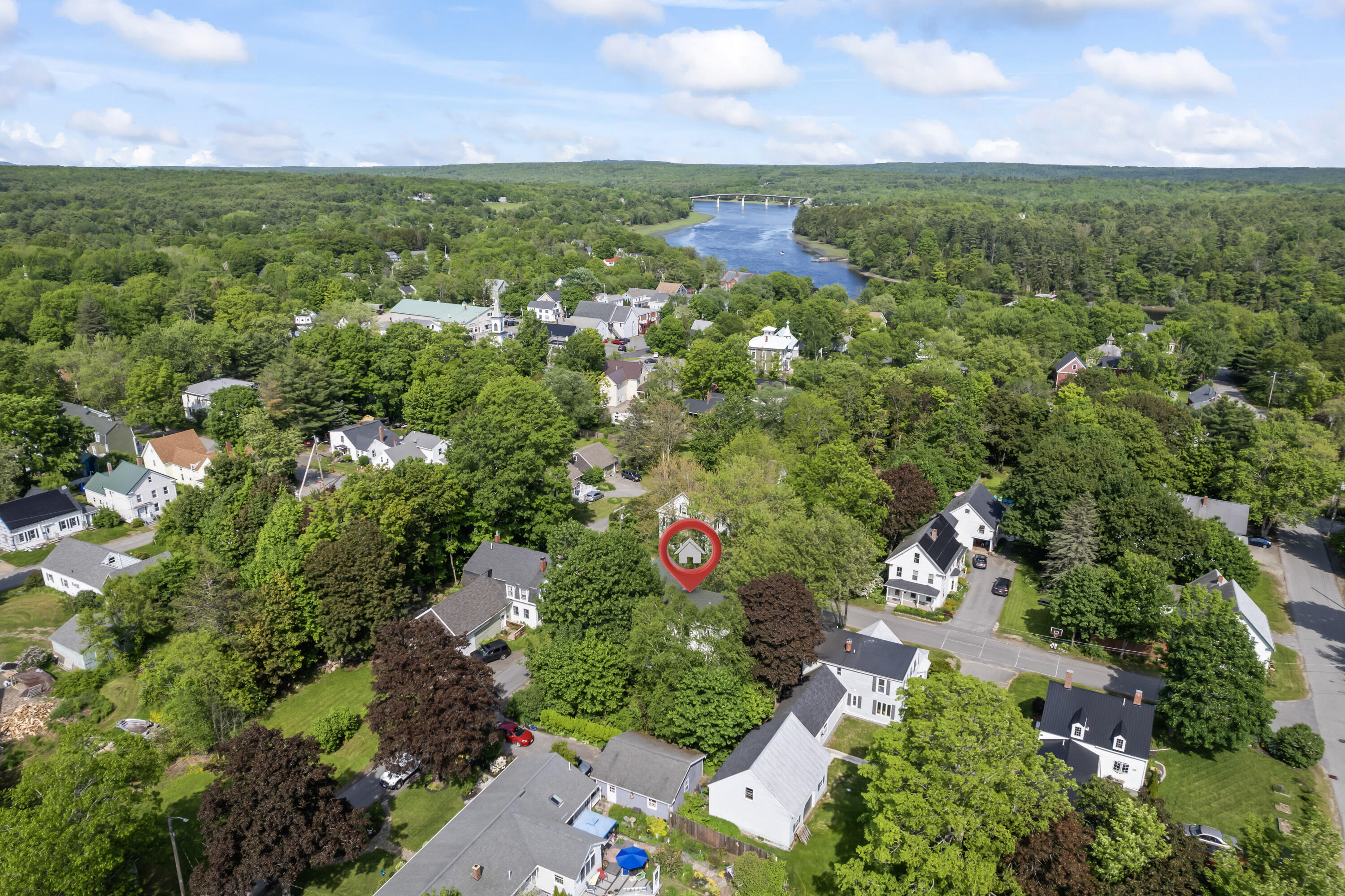 11 Center Street Richmond ME 04357