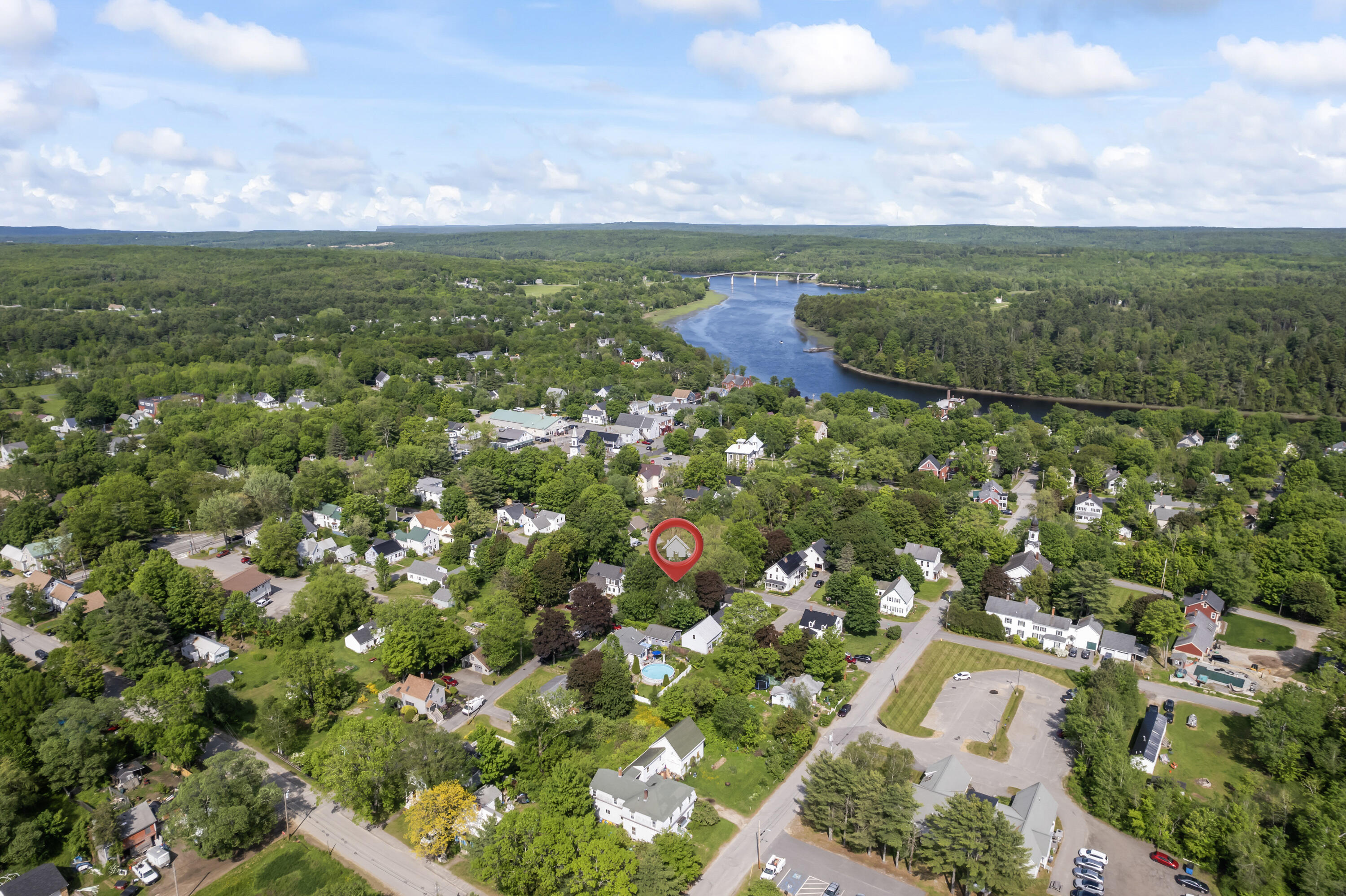 11 Center Street Richmond ME 04357