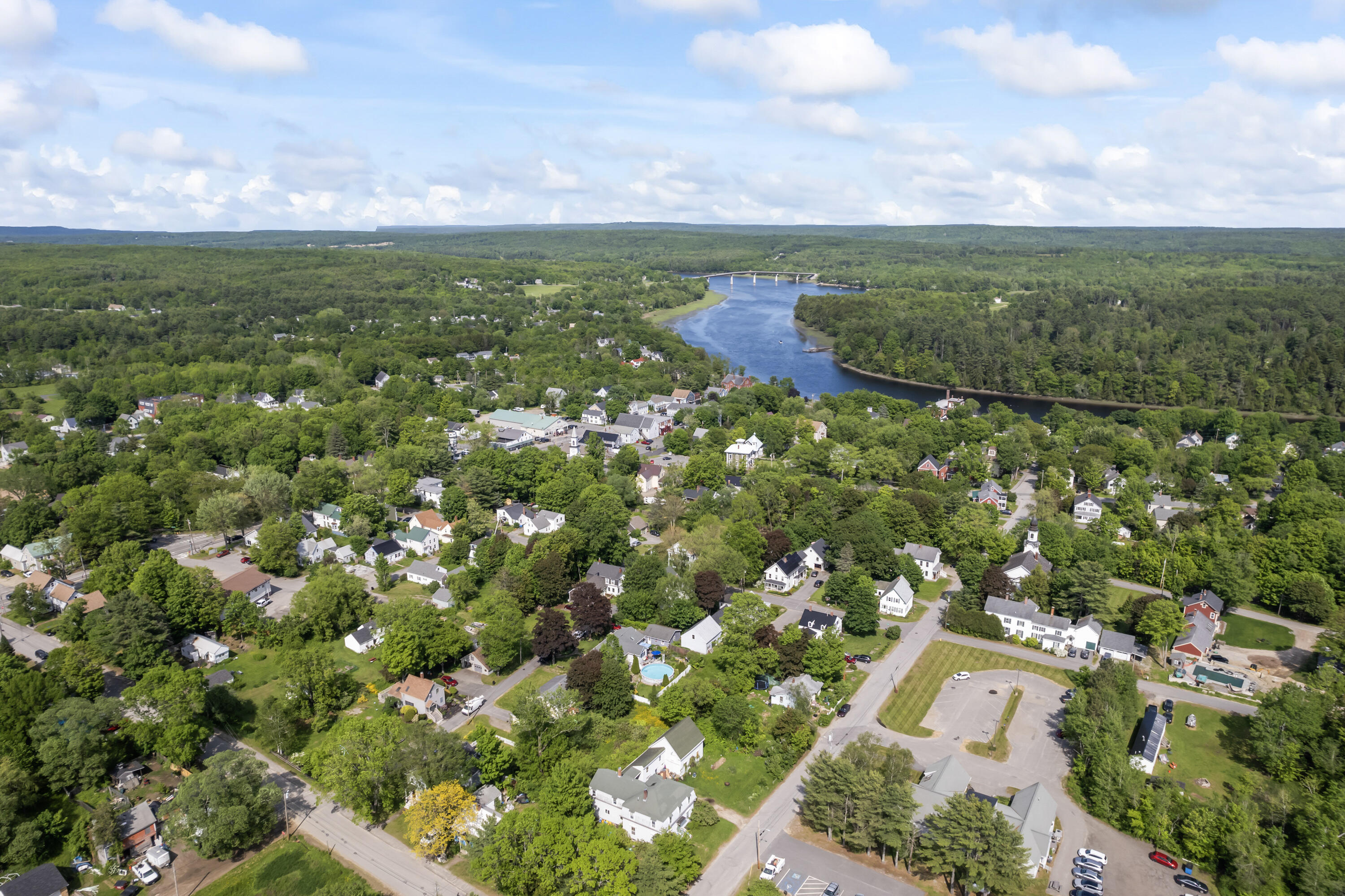 11 Center Street Richmond ME 04357