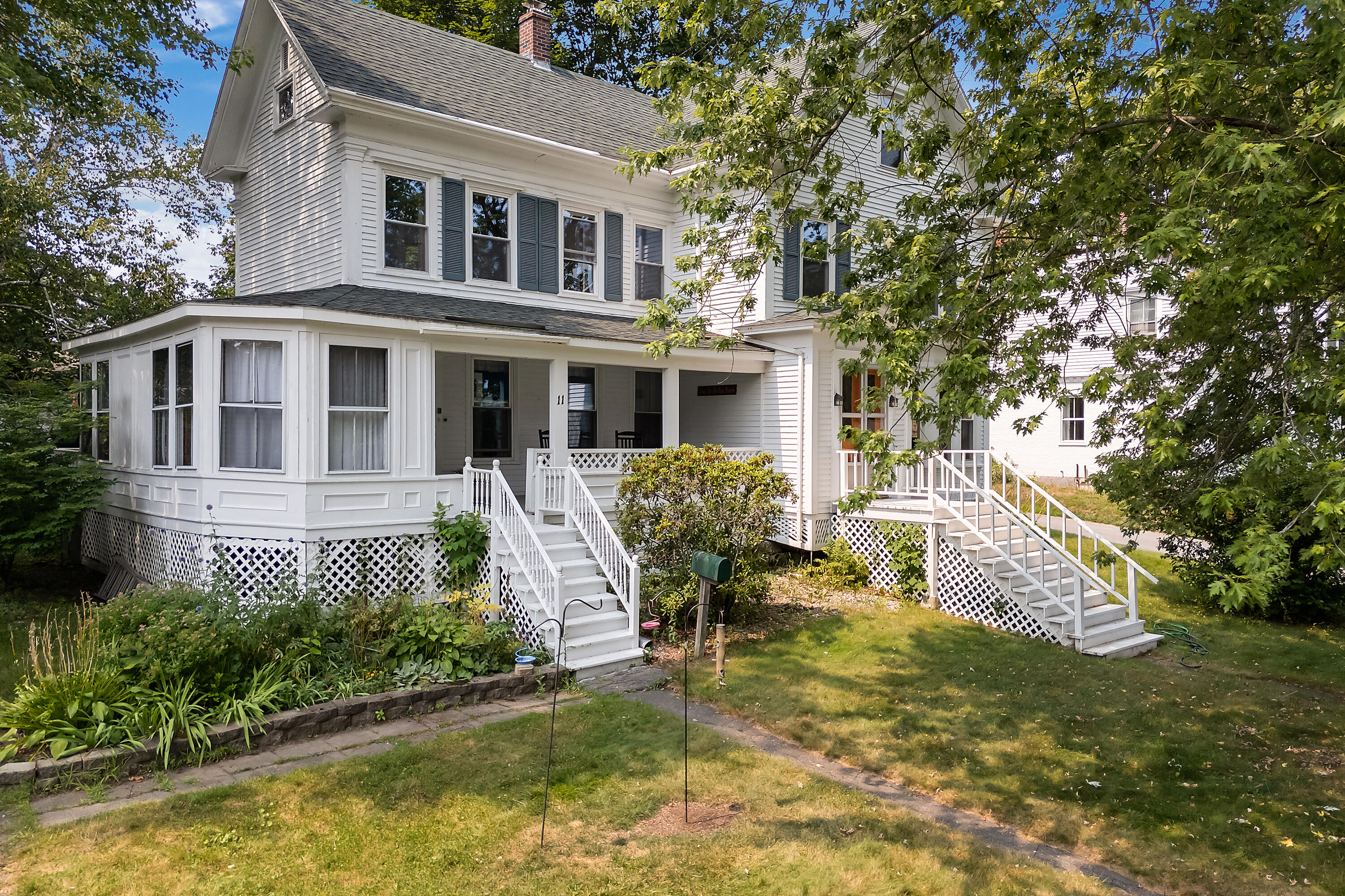 11 Center Street Richmond ME 04357