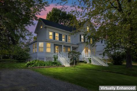 11 Center Street Richmond ME 04357