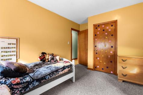 1782 Pushaw Road Glenburn ME 04401