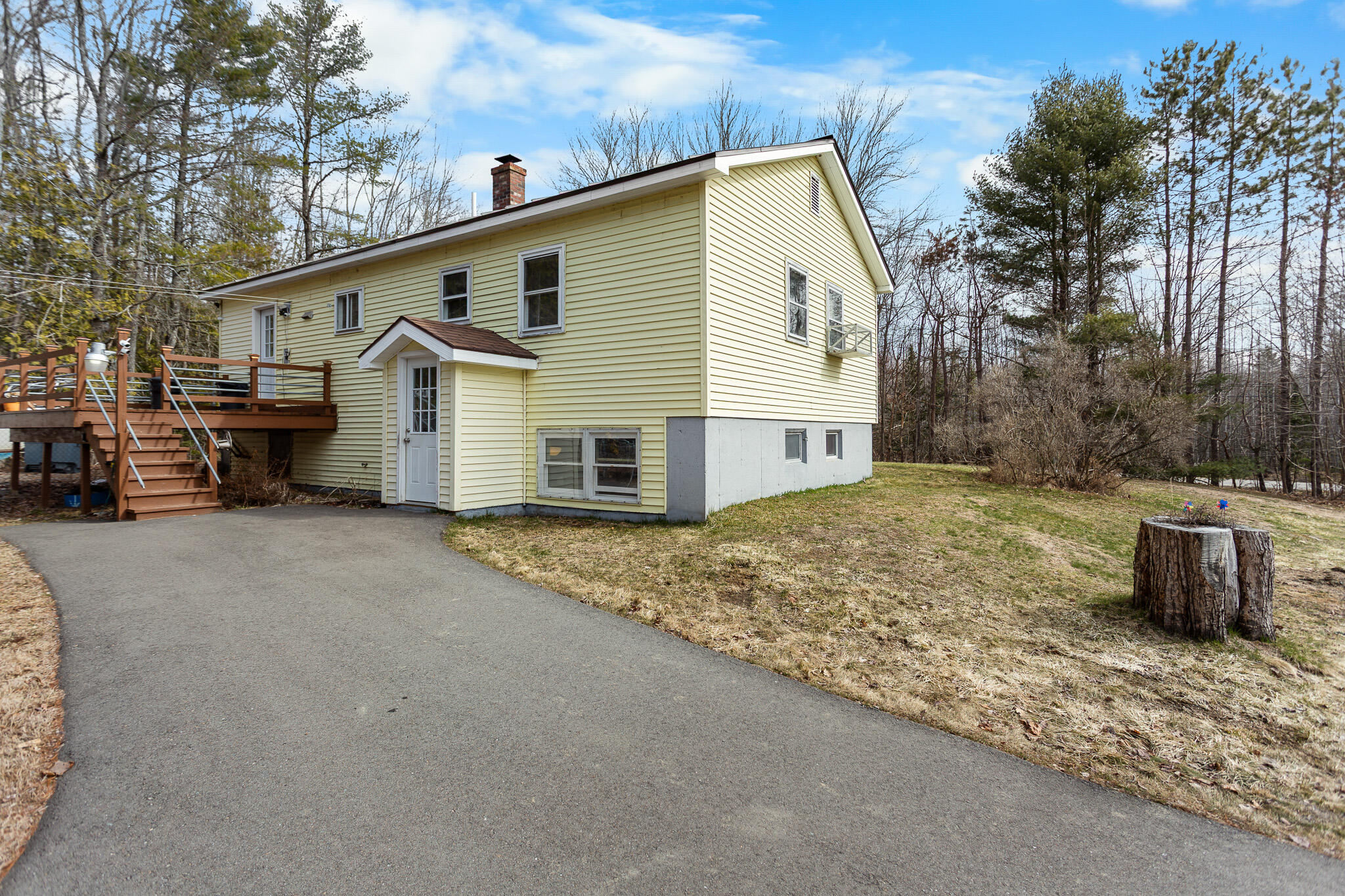 1782 Pushaw Road Glenburn ME 04401