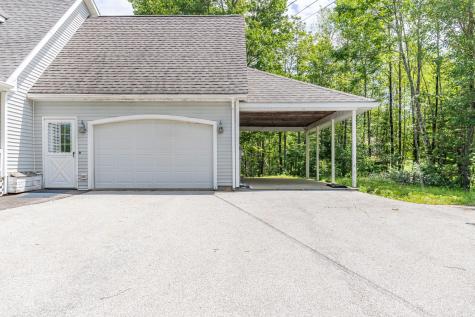 26 Spruce Street Bucksport ME 04416