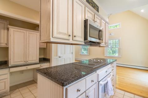 26 Spruce Street Bucksport ME 04416