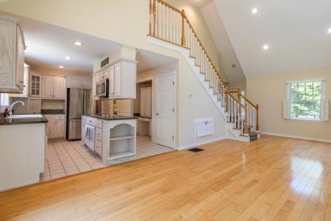 26 Spruce Street Bucksport ME 04416