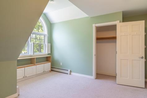26 Spruce Street Bucksport ME 04416