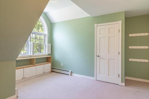 26 Spruce Street Bucksport ME 04416