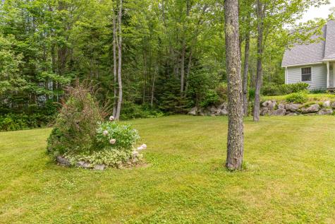26 Spruce Street Bucksport ME 04416