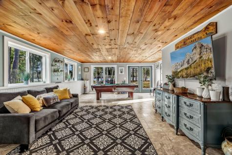 87 Ring Bolt Lane Surry ME 04684