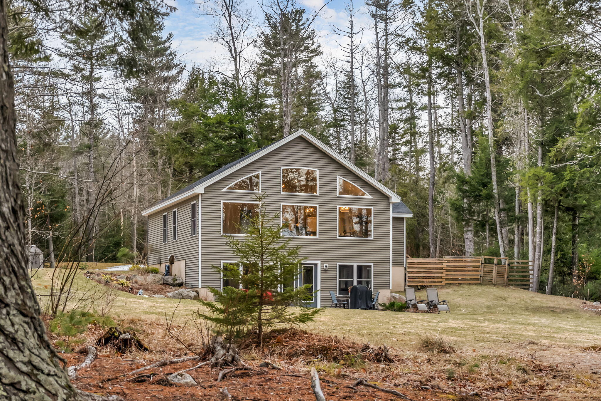 87 Ring Bolt Lane Surry ME 04684