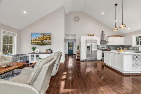 87 Ring Bolt Lane Surry ME 04684