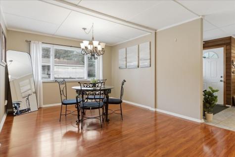 78 Houghton Street Auburn ME 04210