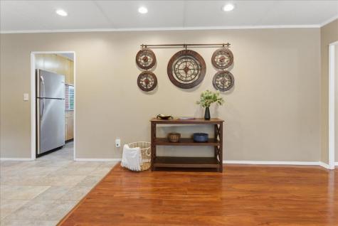 78 Houghton Street Auburn ME 04210