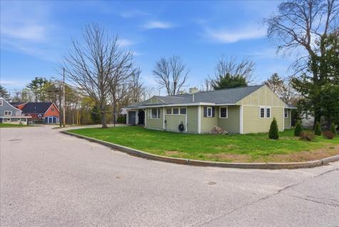 78 Houghton Street Auburn ME 04210