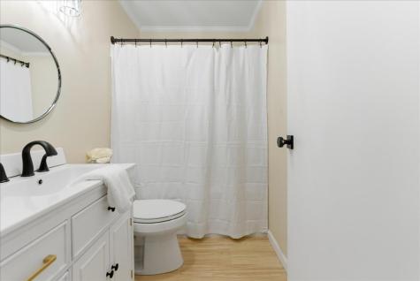 78 Houghton Street Auburn ME 04210