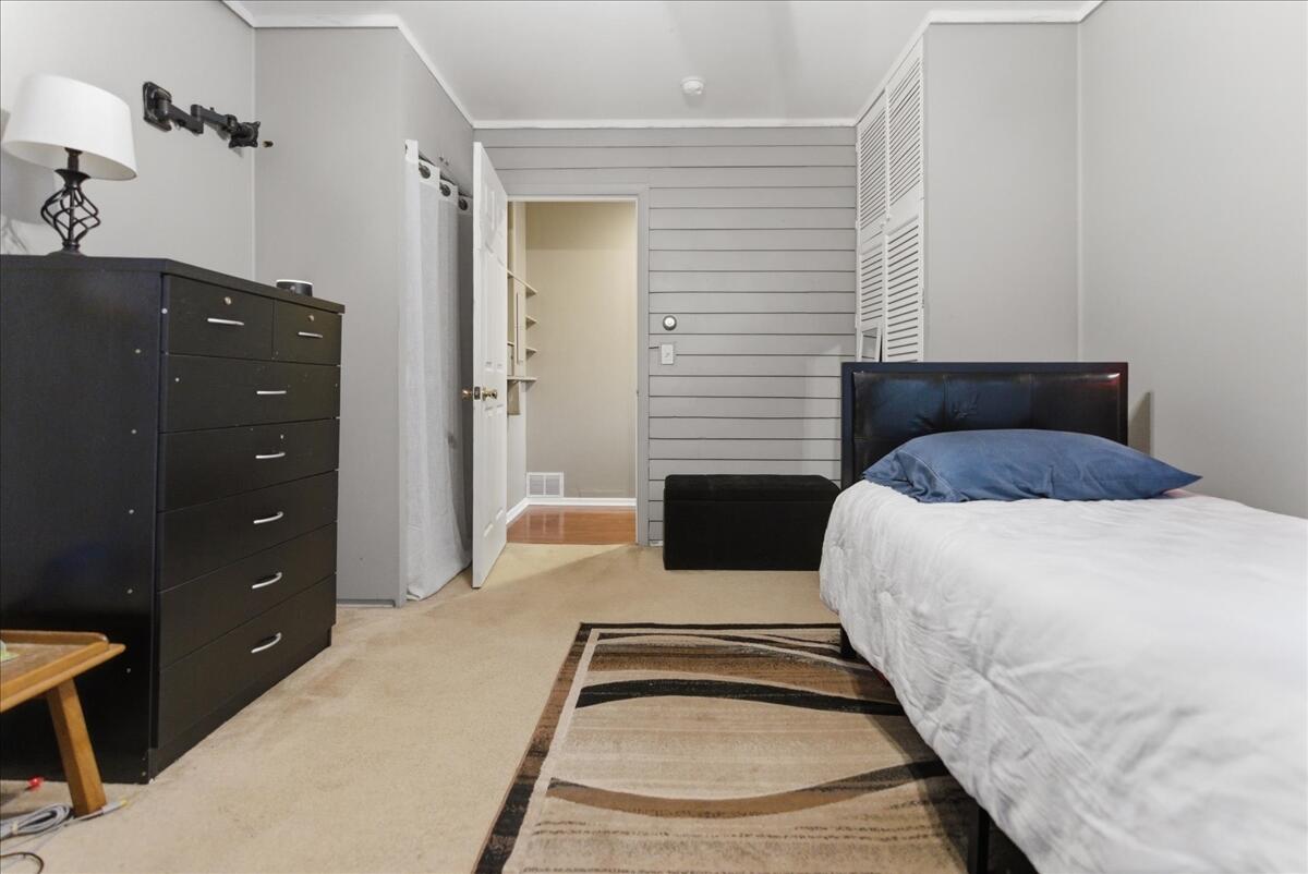 78 Houghton Street Auburn ME 04210