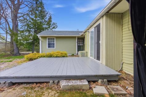 78 Houghton Street Auburn ME 04210