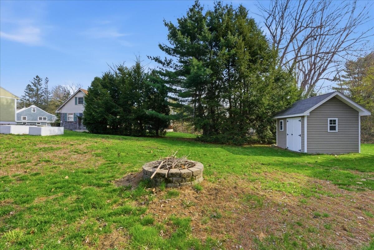 78 Houghton Street Auburn ME 04210