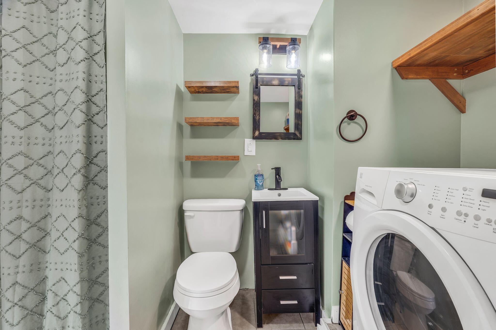 234 River Road Orrington ME 04474