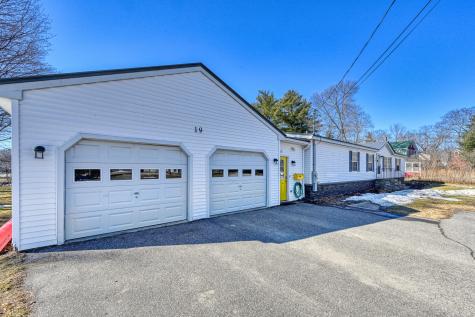 19 Bunker Avenue Fairfield ME 04937