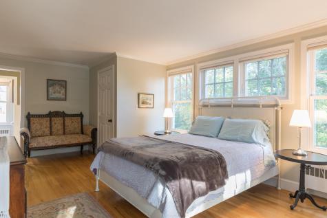 15 Brown Street Falmouth ME 04105
