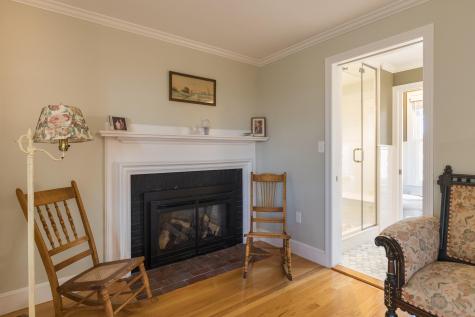 15 Brown Street Falmouth ME 04105