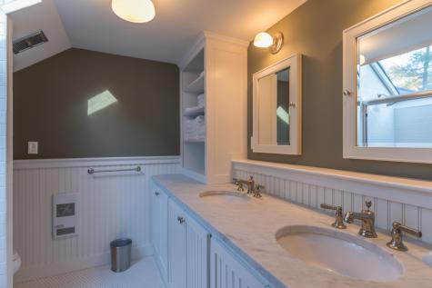 15 Brown Street Falmouth ME 04105