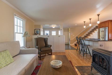 15 Brown Street Falmouth ME 04105