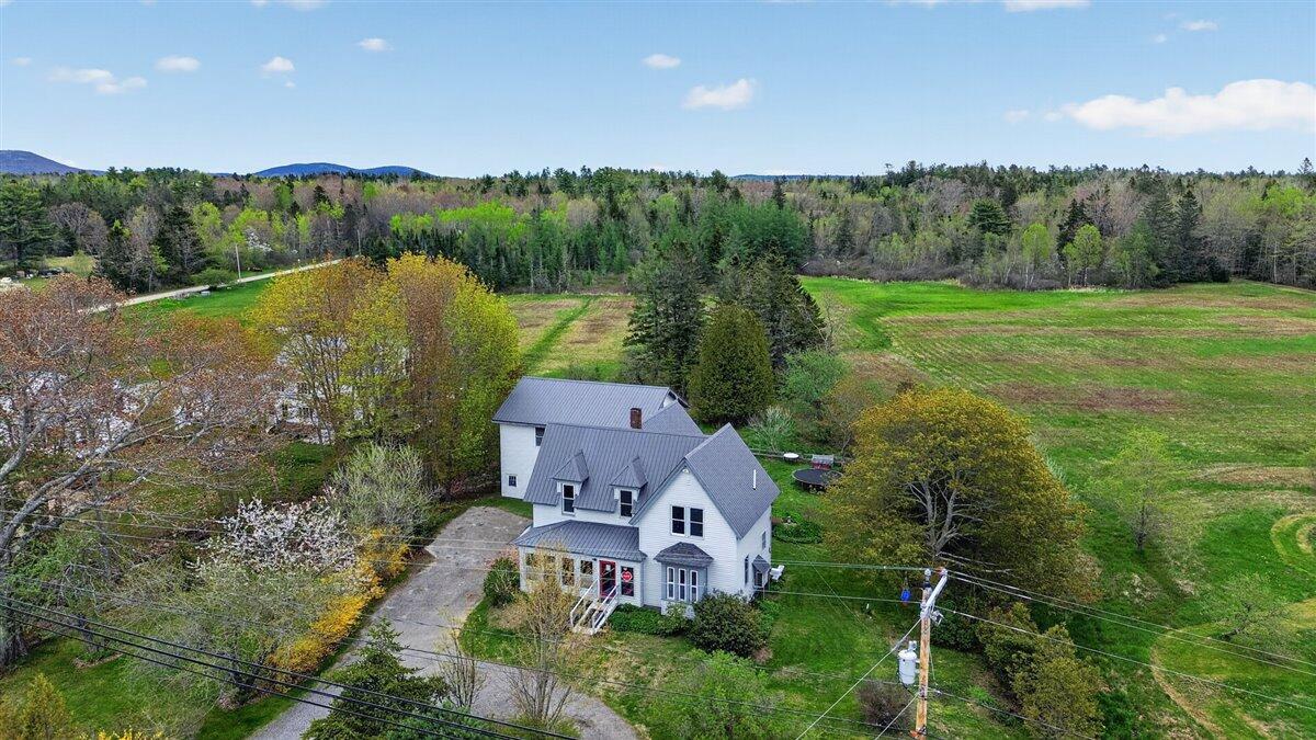 2694 Us Highway 1 Sullivan ME 04664