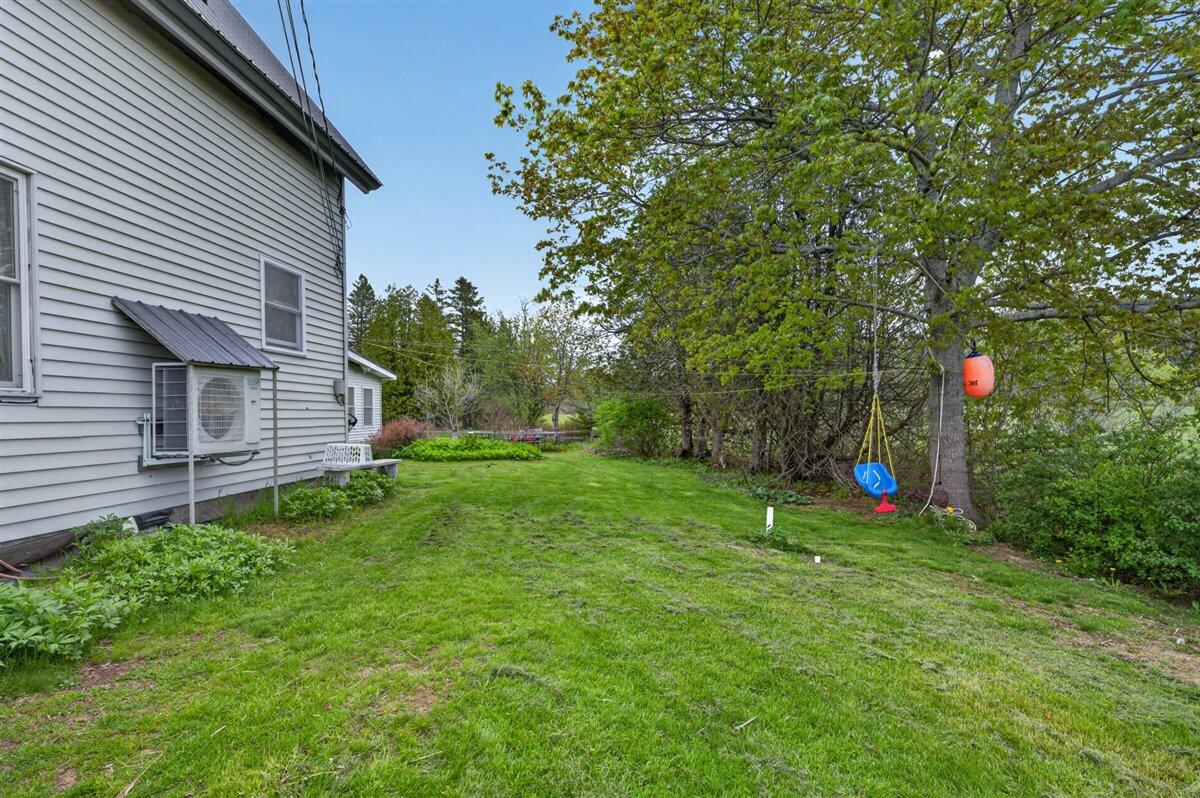 2694 Us Highway 1 Sullivan ME 04664