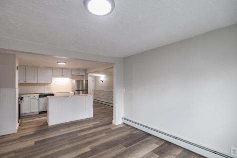 27 Flanders Street Auburn ME 04210