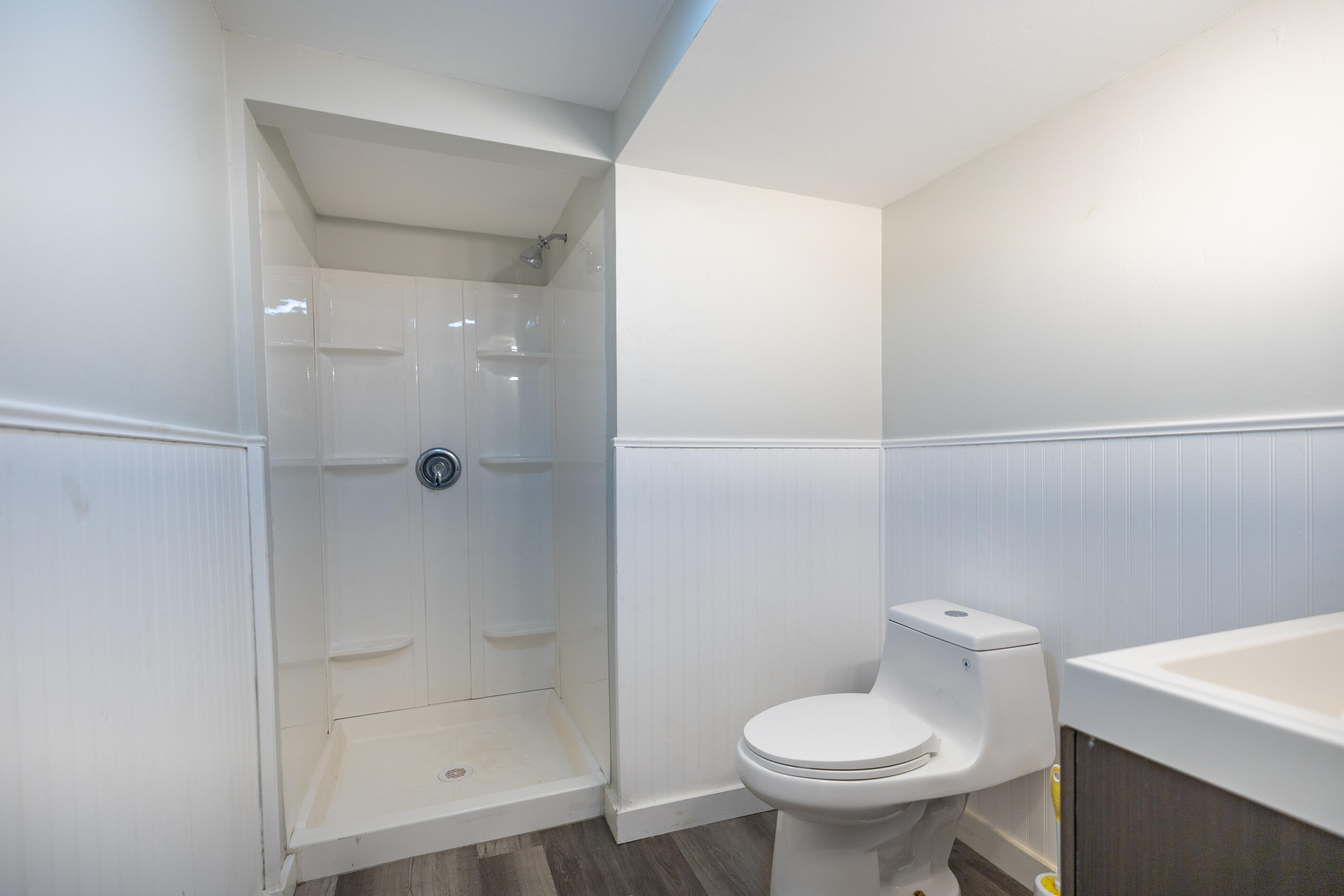 27 Flanders Street Auburn ME 04210