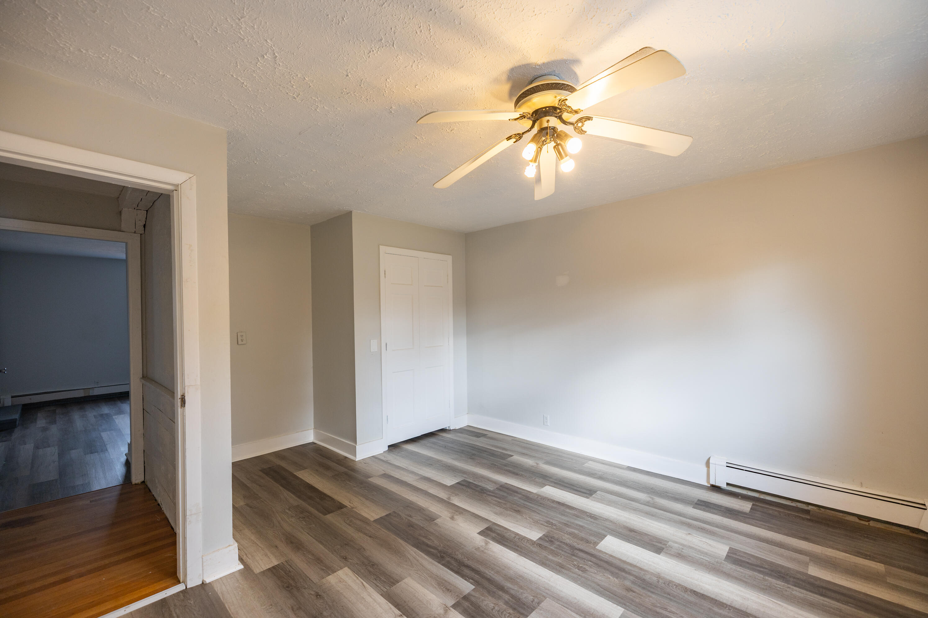 27 Flanders Street Auburn ME 04210