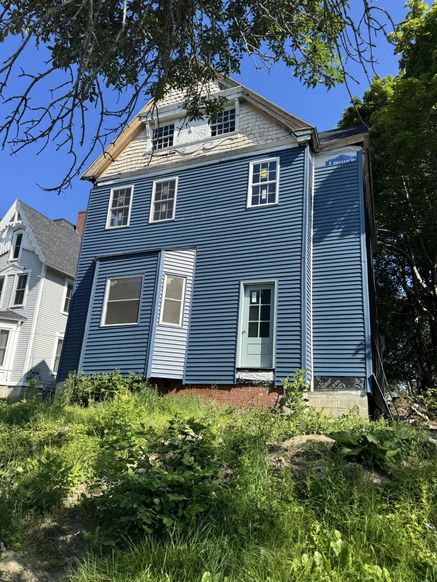 64 Jefferson Street Bangor ME 04401