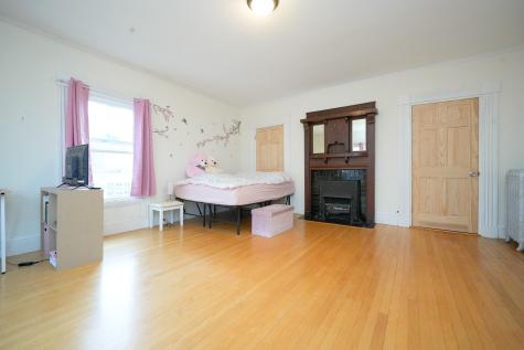 115 Essex Street Bangor ME 04401