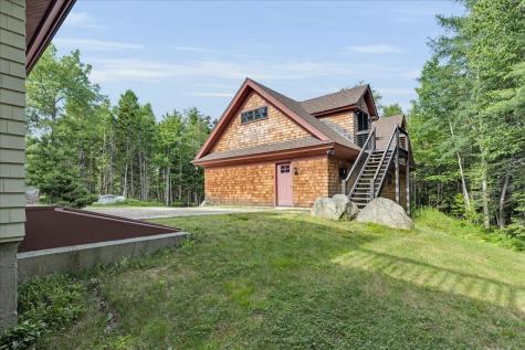 70 Ledgewood Lane Blue Hill ME 04614