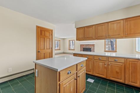 20 Brandywine Circle Auburn ME 04210