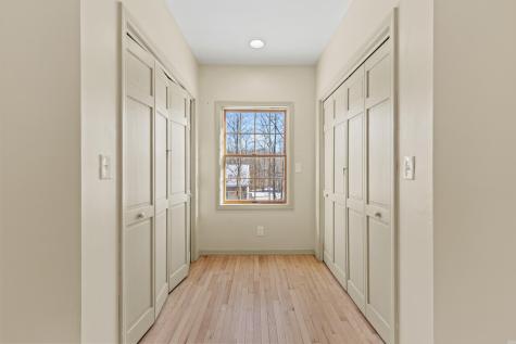 20 Brandywine Circle Auburn ME 04210