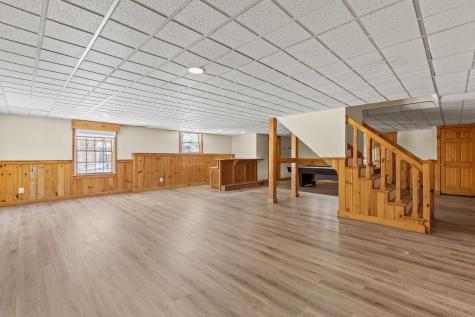 20 Brandywine Circle Auburn ME 04210