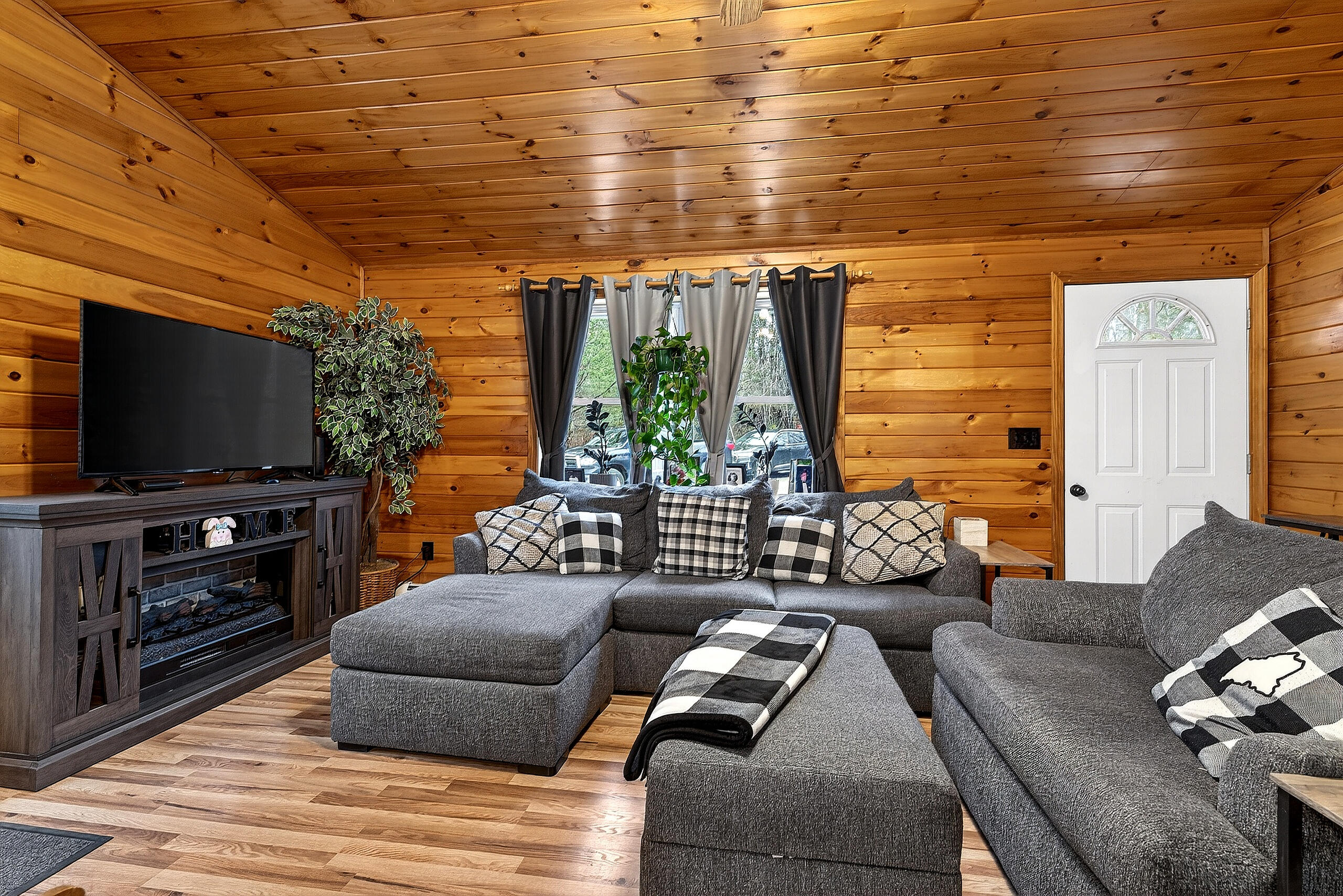 51 Emery Plantation China ME 04962