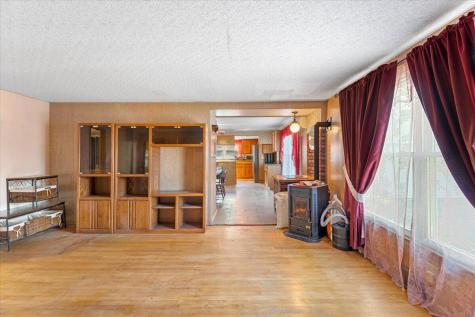 248 Broad Street Auburn ME 04210