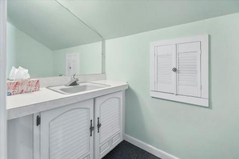248 Broad Street Auburn ME 04210