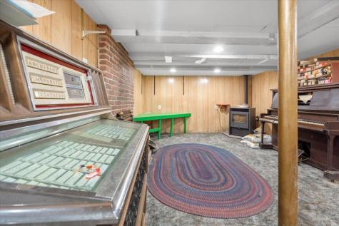 248 Broad Street Auburn ME 04210