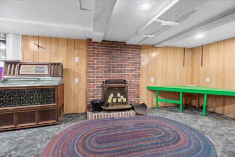 248 Broad Street Auburn ME 04210