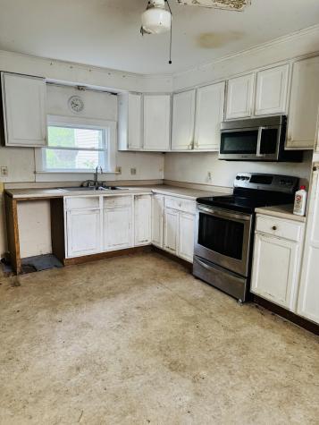 156 Railroad Street Clinton ME 04927