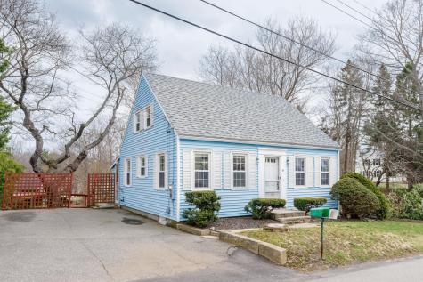 36 Tilton Avenue Kittery ME 03904