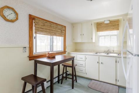 36 Tilton Avenue Kittery ME 03904